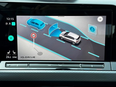 VW_Golf8_Active_Gr_10.jpg
