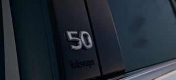 volkswagen_golf_edition_50_2024_2.jpg