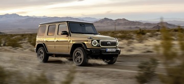 Mercedes_G580_01.jpg