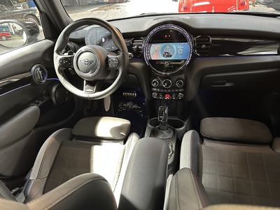 Mini_JCW_06.jpg