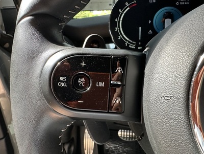 Mini_JCW_17.jpg
