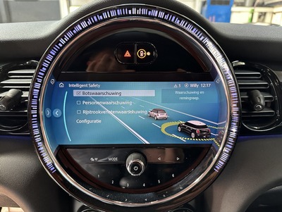 Mini_JCW_14.jpg