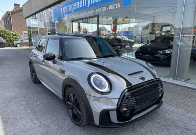 Mini_JCW_01.jpg