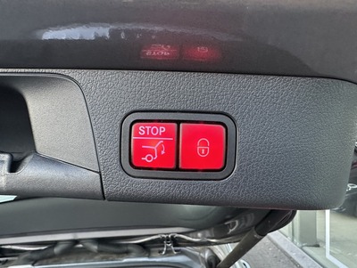 Mercedes_GLB_32.jpg