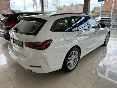BMW_318Wit_28.jpg