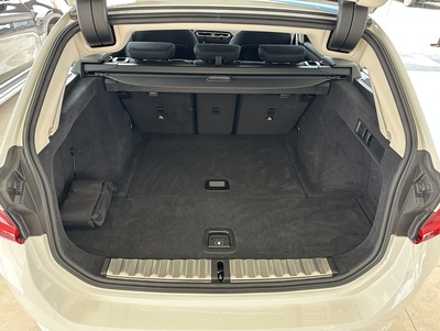 BMW_318Wit_26.jpg