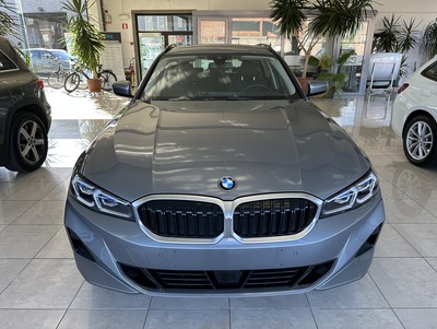 BMW_318iGrijs_02.jpg