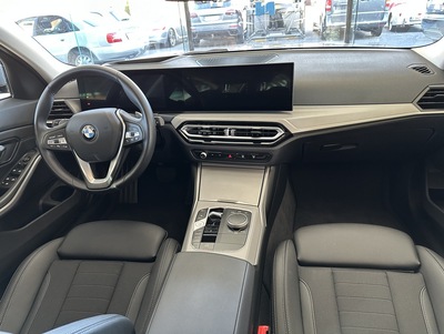 BMW_318iGrijs_04.jpg