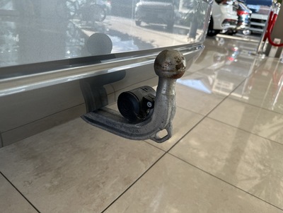 BMW_318iGrijs_29.jpg