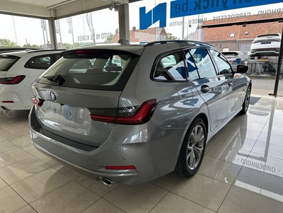 BMW_318iGrijs_31.jpg