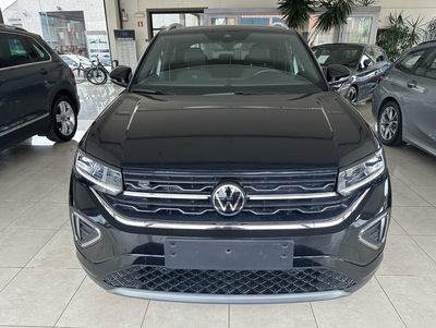 VW_TCross_02.jpg