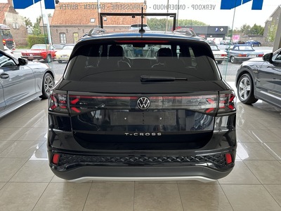 VW_TCross_25.jpg