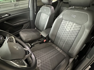 VW_TCross_19.jpg