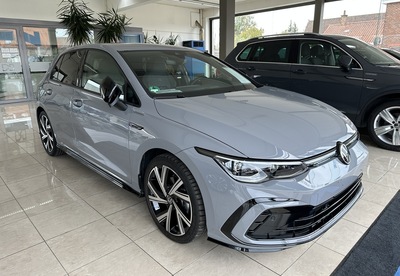 VWGolfGrR_01.jpg