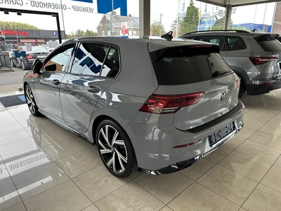 VWGolfGrR_26.jpg