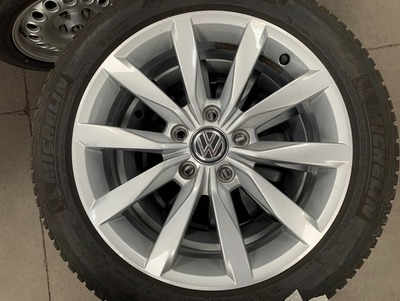 Golf8FaceR_30.jpg
