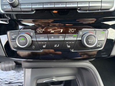 BMW_X1_VanHoe_08.jpg