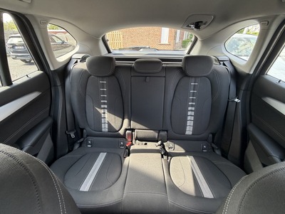 BMW_X1_VanHoe_19.jpg
