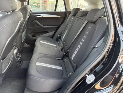 BMW_X1_VanHoe_18.jpg