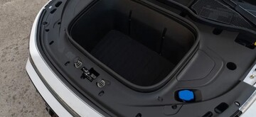 Mercedes_GLB_EV_02.jpg