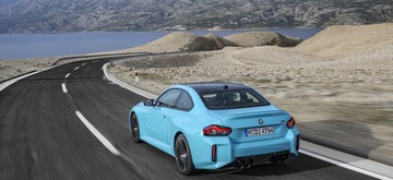BMWM2xDrive02.jpg