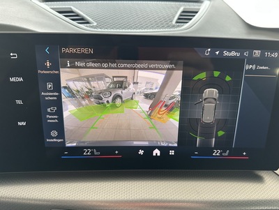 BMW_X1_Pano_09.jpg