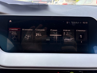 BMW_Sabine_08.jpg