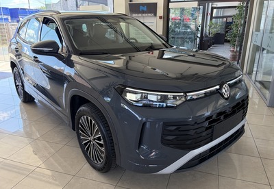 VW_Tayron_01.jpg
