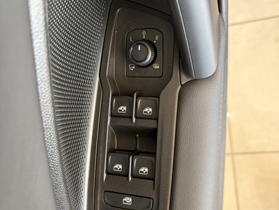 VW_Tayron_16.jpg
