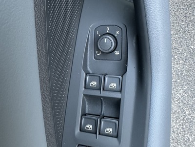 VW_PassatBus2_17.jpg