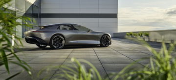 audigrandsphereconcept3.jpg