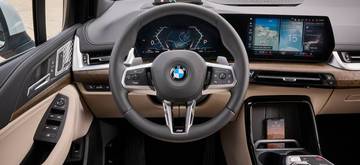 BMW_2_ActiveTourer_2.jpg