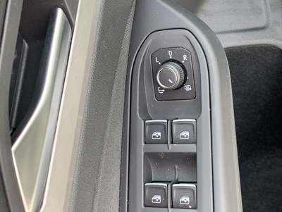 VW_Golf8Zil_Dal_17.jpg