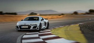 Audi_R8_GT_RWD_1.jpg