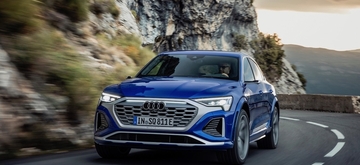 audi_q8_e-tron_2022_1.jpg