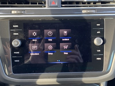 VW_Tiguan_RLine_10.jpg
