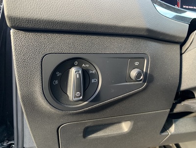 VW_Tiguan_RLine_14.jpg