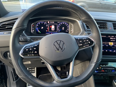 VW_Tiguan_RLine_13.jpg