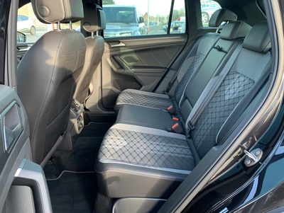 VW_Tiguan_RLine_18.jpg