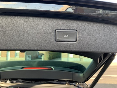 VW_Tiguan_RLine_26.jpg
