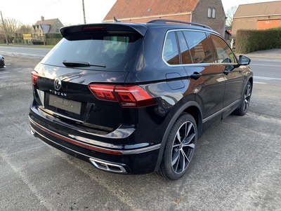 VW_Tiguan_RLine_27.jpg